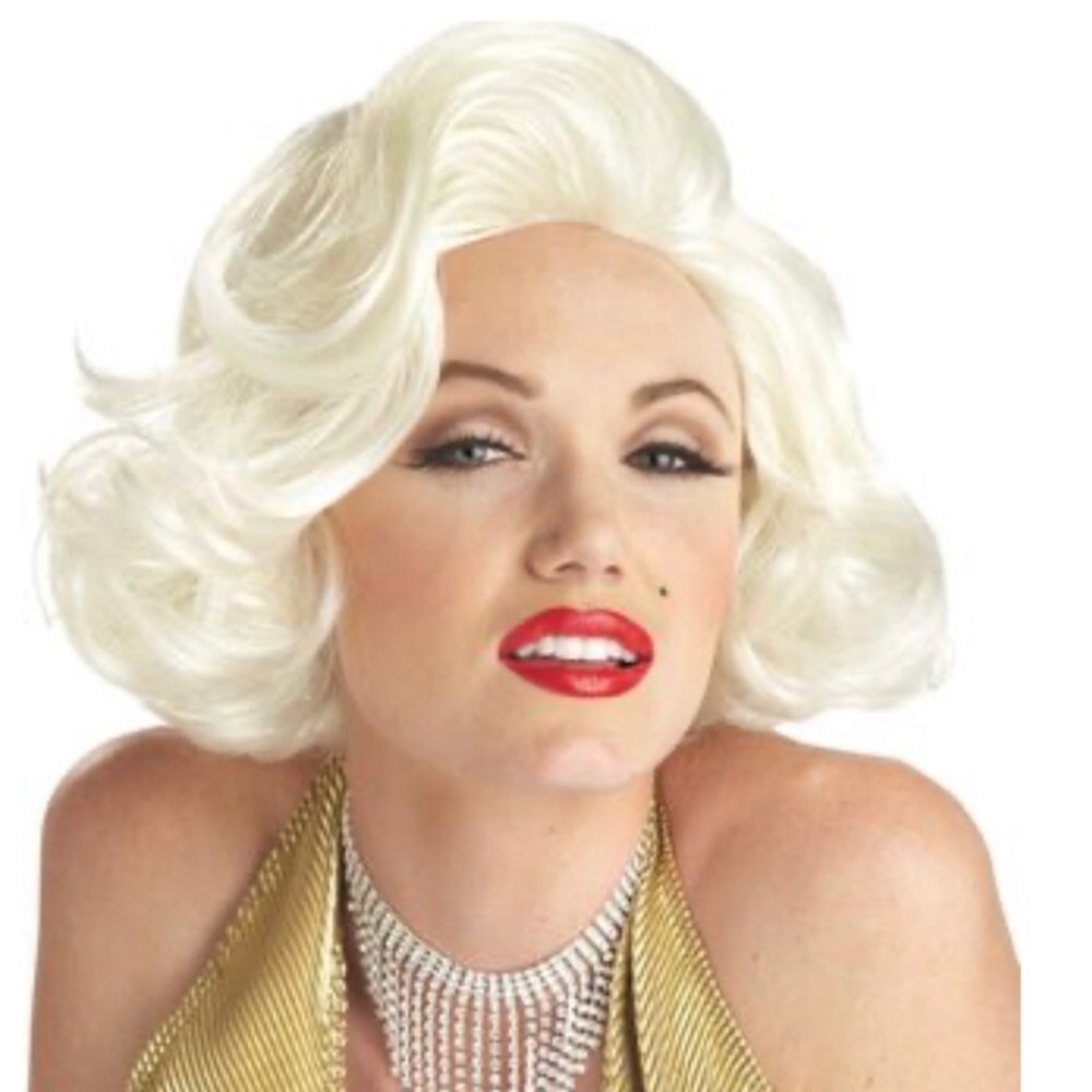 Classic Marilyn Monroe Wig Adult sz Cosplay Halloween Hollywood Blonde